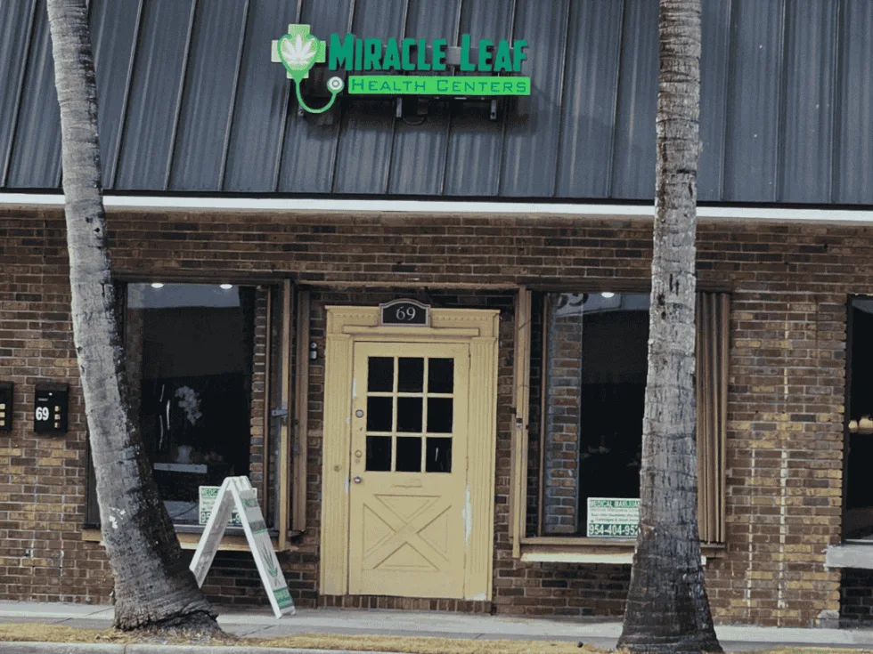 Miracle Leaf Dania Beach medical marijuana clinic storefront