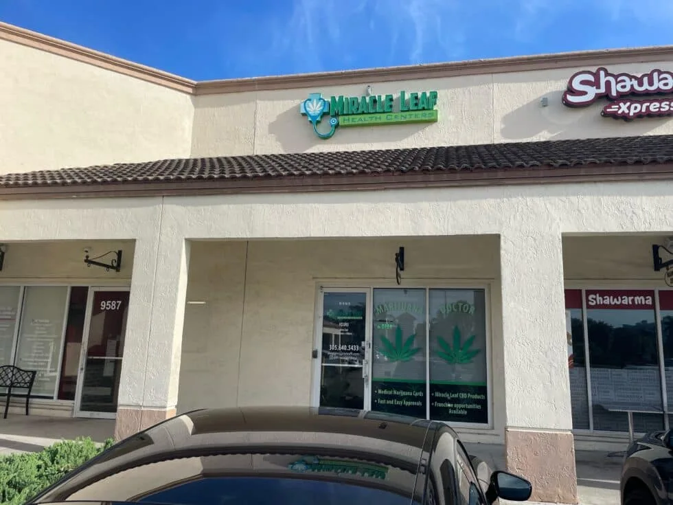 Miracle Leaf Doral medical marijuana clinic storefront